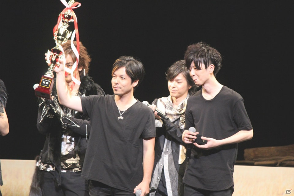 シリーズ最新作「モンスターハンタークロス」「ぽかぽかアイルー村DX」が電撃発表！「モンスターハンター ハンターの集い2015」イベントレポートをお届けの画像54