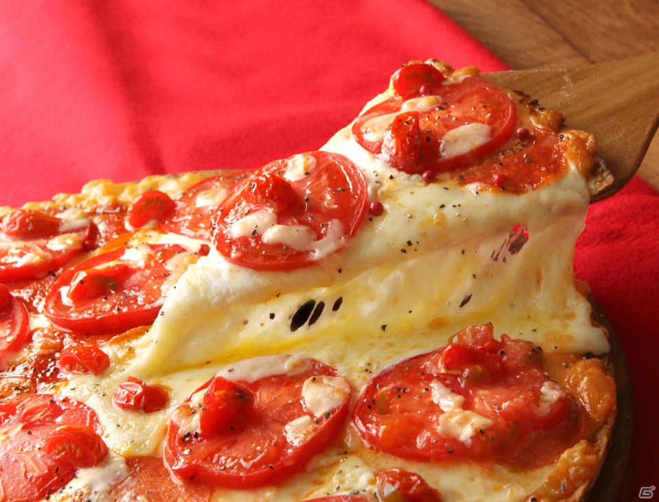 「PIZZA-LA」と「パズドラ」のコラボで生まれた「ピザーラ↑↑（アゲアゲ）フィーバー☆」が期間限定で発売！の画像2