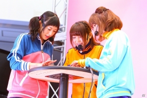 新曲制作が決定！新田恵海さん、飯田里穂さん、徳井青空さんも登場した「スクフェス感謝祭2015」開会式＆記念トークステージをレポートの画像11