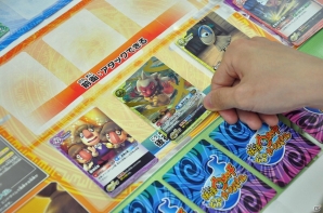 TCG「妖怪ウォッチ とりつきカードバトル」使って楽しいカードがいっぱい！新ブースター「新たなる出会い」をブースタードラフトで遊びましたの画像11