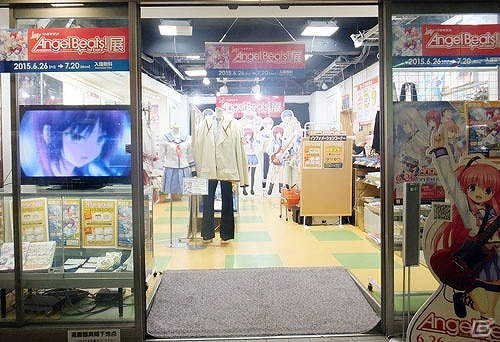 「Angel Beats!-1st beat-」展の大阪会場にて新商品4種の先行販売が決定！かなでのタペストリー、バスタオルなどがラインナップの画像3
