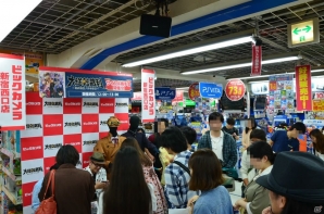 3DS「大逆転裁判 -成歩堂龍ノ介の冒險-」の発売記念イベントをレポート！Gamer読者にゲームソフト＆グッズをプレゼントの画像2