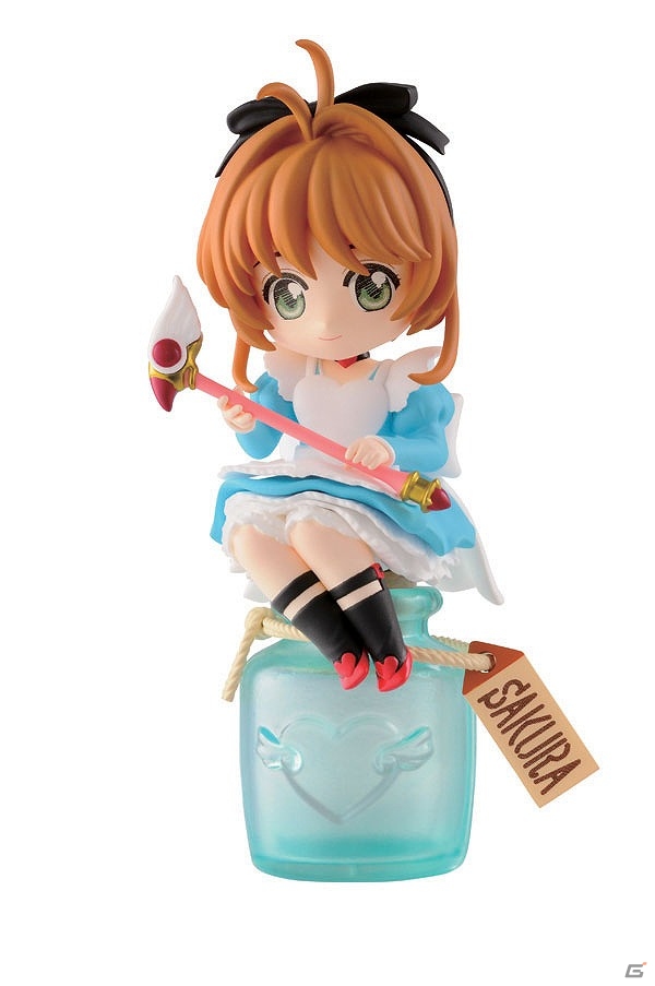 “不思議の国のアリス”をテーマにしたフィギュアやグッズが登場！「一番くじ カードキャプターさくら～SAKURA IN WONDERLAND～」が8月22日より販売開始の画像1