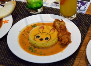 「ファンタシースターオンライン2」と「スイーツパラダイス」によるコラボカフェ「PSO2アークスカフェ」の発表会をレポートの画像19