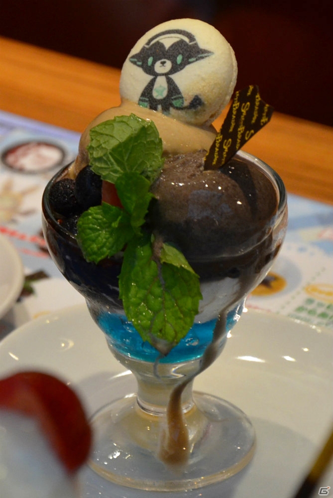 「ファンタシースターオンライン2」と「スイーツパラダイス」によるコラボカフェ「PSO2アークスカフェ」の発表会をレポートの画像21