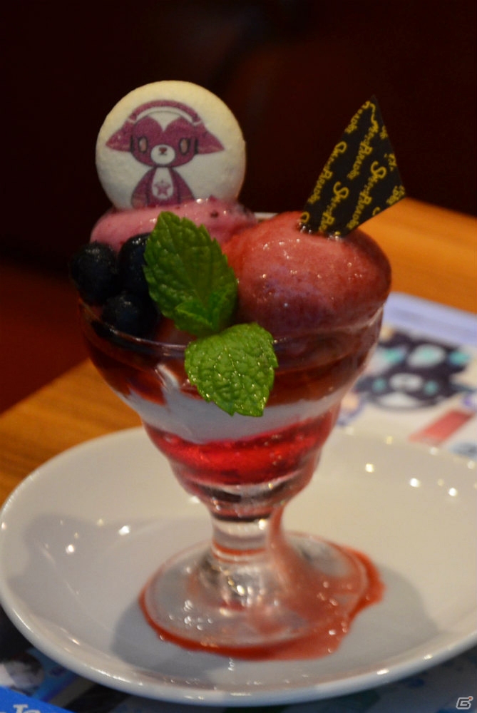 「ファンタシースターオンライン2」と「スイーツパラダイス」によるコラボカフェ「PSO2アークスカフェ」の発表会をレポートの画像22