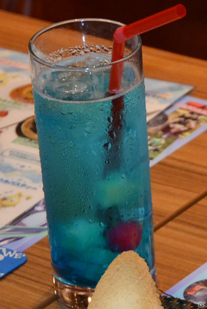 「ファンタシースターオンライン2」と「スイーツパラダイス」によるコラボカフェ「PSO2アークスカフェ」の発表会をレポートの画像25