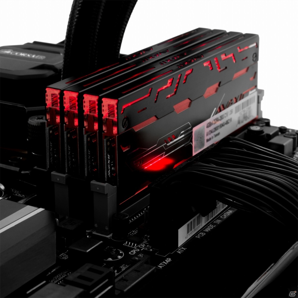 AVEXIR、Intel X99 Haswell-E対応のゲーミングDDR4メモリ「AVD4U30001508G-4BZ1R」を7月中旬より順次発売の画像8
