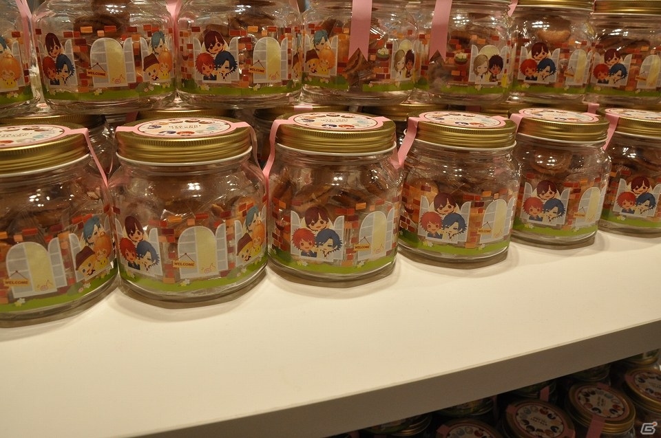 5周年を迎える「うたの☆プリンスさまっ♪」のオフィシャルショップ「SHINING STORE」店内の様子をお届け！の画像17