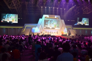 「モンストフェスティバル2015」小林祐介さんやLynnさんら出演キャストも駆け付けたエンタメステージ「モンストアニメニュース」をレポートの画像22