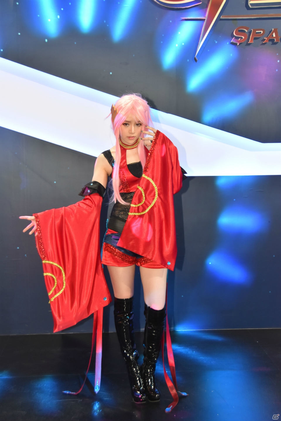 【ChinaJoy 2015】さまざまな衣装を身にまとい会場を盛り上げたコンパニオンを写真で紹介の画像84