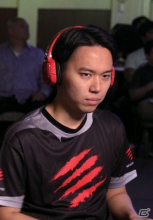 ウメハラ選手、ときど選手、マゴ選手も参戦！「東京ゲームショウ2015」にてカプコンプロツアー認定プレミアム大会「ウルIV日本大会」が開催の画像2