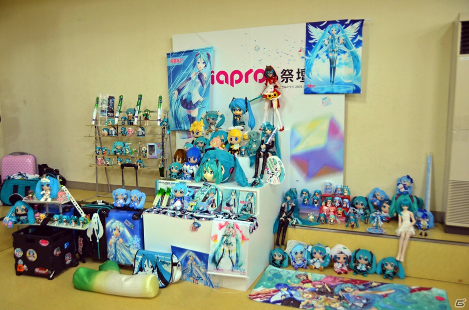 “ラッシュノーツ”が新たに加わった「初音ミク -Project DIVA- X」試遊版をプレイ！「初音ミク『マジカルミライ 2015』」の模様を紹介の画像15