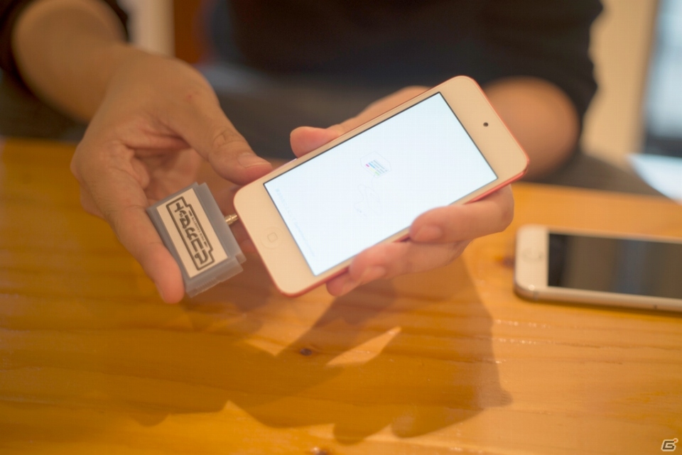 昔懐かしいカセットゲームをスマートフォンに差し込む！シロクとBeatroboがスマートフォン向けプラットフォーム「ピコカセット」を共同開発の画像2