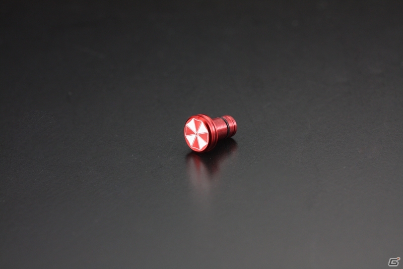 バイオハザードとGILD designがコラボした「ジュラルミン削り出しイヤホンジャックカバー」が発売の画像2