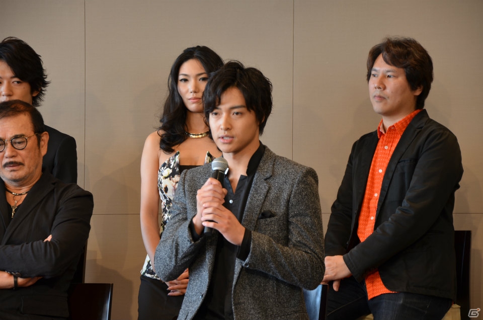 矢崎広さんや千葉真一さんたちが意気込みを語った舞台「BIOHAZARD THE STAGE」の記者会見の模様をお届けの画像4