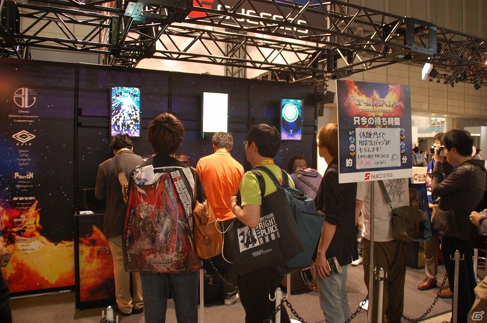【TGS 2015】キラリと光る一作が見つかる！海外作品も豊富に並ぶスマートフォンゲームブースをレポートの画像9