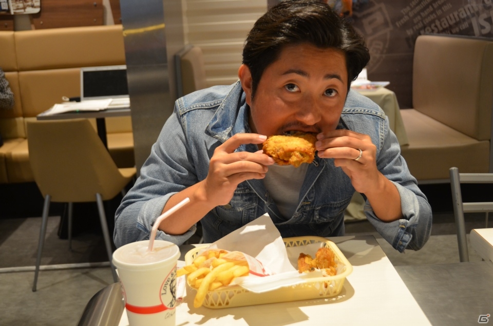 KFCのオリジナルチキンが食べ放題の「モンスターギア」コラボイベントが開催！中村Pと一緒にマルチプレイもの画像4