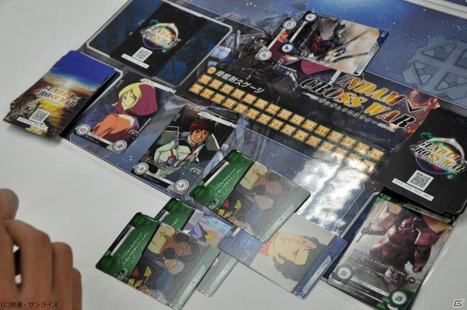 TCG「ガンダムクロスウォー」構築済みスターターデッキ「めぐりあい宇宙」「舞い降りる剣」が本日発売！両デッキの対戦をリプレイの画像6