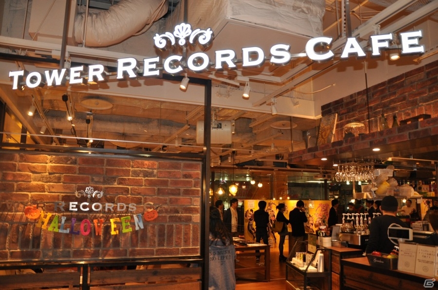 コラボ企画「TOWER RECORDS meets ジョジョの奇妙な冒険　アイズオブヘブン」をレポート！限定受注生産キーホルダーも発表の画像4
