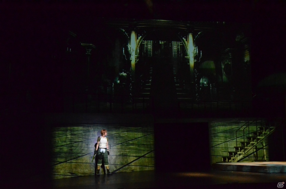 映像と演技が融合！映画のような迫力のある演出が楽しめる舞台「BIOHAZARD THE STAGE」のゲネプロをレポートの画像10