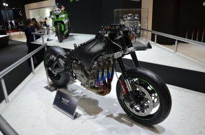 「東京モーターショー2015」車のリアルな挙動を再現したシミュレーター・ACSIM-S07Fで「グランツーリスモ6」を体験してきたの画像8
