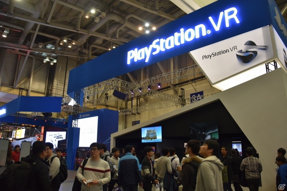 【G-STAR 2015】PS VRコーナーは韓国でも大盛況！オリジナルのタイトルパッケージを作ることのできたPlayStationブースをレポートの画像2