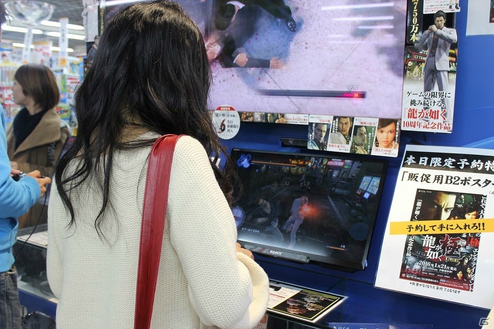 PS4/PS3「龍が如く 極」全国体験会がついにスタート！東京会場には名越稔洋総合監督と横山昌義プロデューサーが登場の画像2