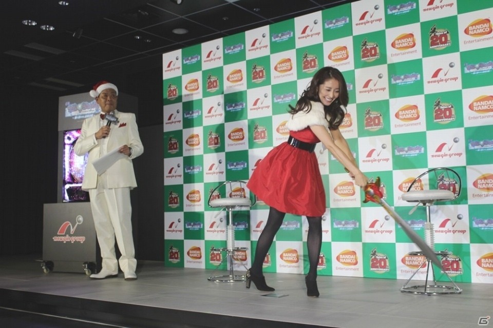 熊切あさ美さんがディムロスを片手に絶叫！？「CRテイルズ オブ デスティニー～剣に導かれし最終決戦～」新機種発表会レポートの画像17
