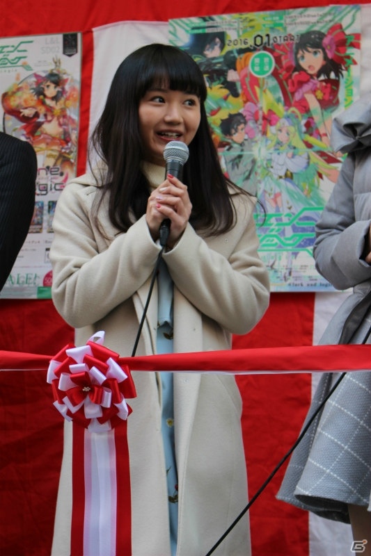 TCG「ラクエンロジック」スタートデッキ＆ブースタパック第1弾が本日発売！尾崎由香さん、松井恵理子さんも参加したテープカットイベントの模様をお届けの画像5