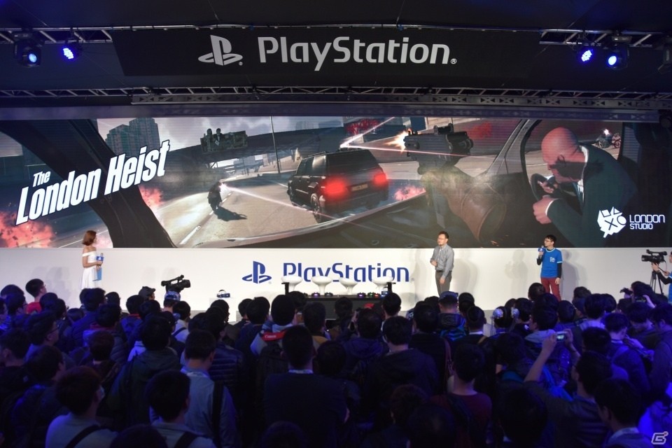 【台北国際ゲームショウ 2016】PlayStationブースでは40台のPS VRを出展！ステージではSCE織田氏が華麗に登場の画像15