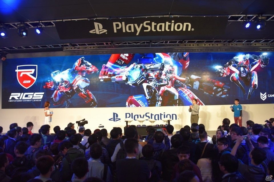 【台北国際ゲームショウ 2016】PlayStationブースでは40台のPS VRを出展！ステージではSCE織田氏が華麗に登場の画像16
