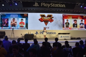 【台北国際ゲームショウ 2016】100人に挑める新モード「サバイバルモード」が発表された「ストリートファイターV」ステージの画像1