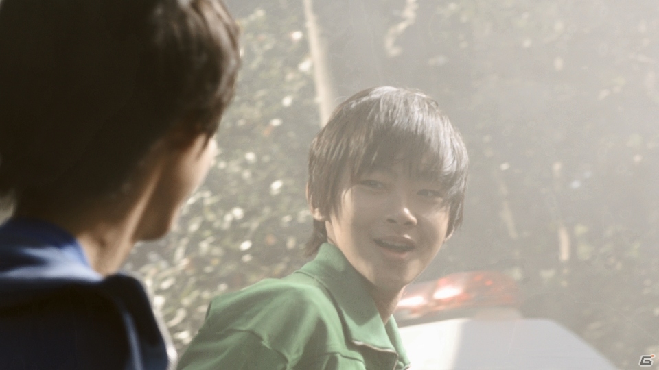 平和な街に巨人が襲来―PS4/PS3/PS Vita「進撃の巨人」新TVCM「巨人、襲来。」篇 が2月11日よりオンエアの画像18