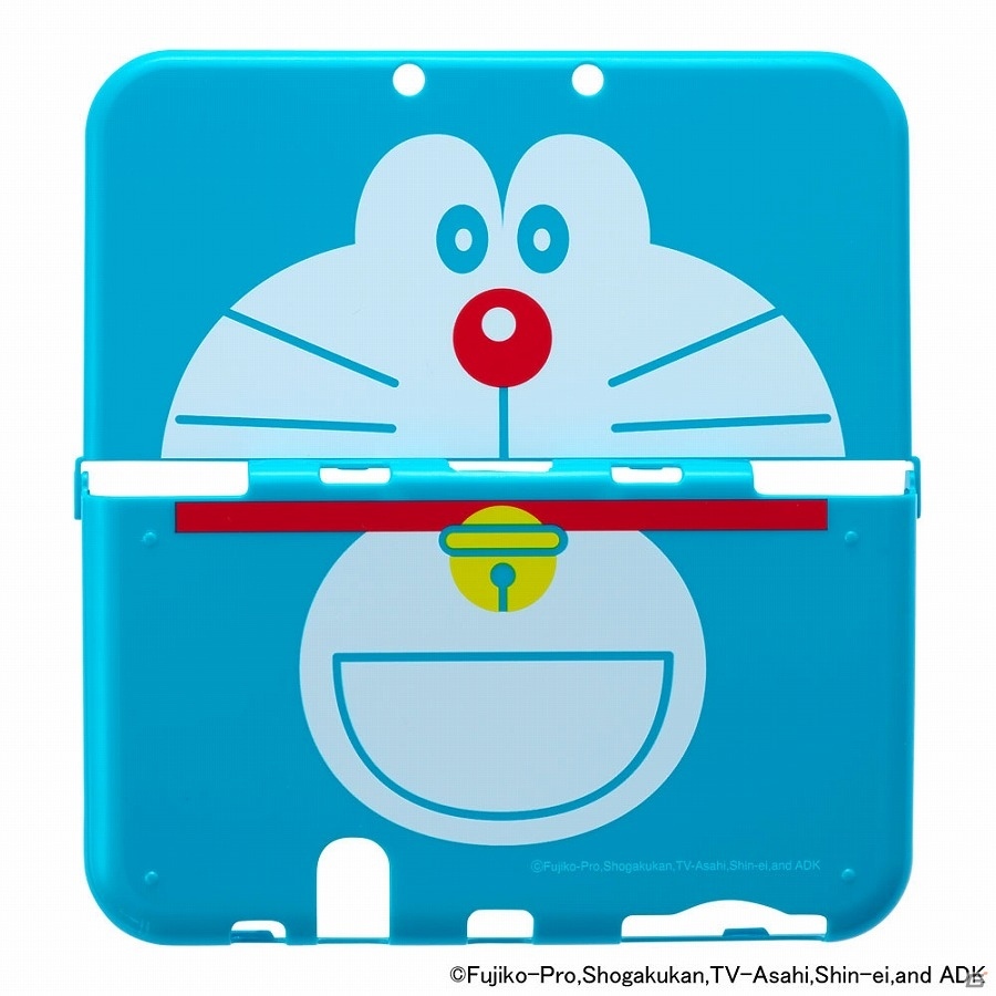 ドラえもんをモチーフにしたNew 3DS LL用のカバーとポーチが2月25日に発売！の画像1