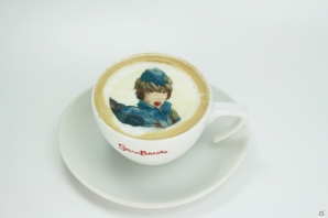 「戦場のヴァルキュリア」本日よりサプライズオープンのコラボカフェに行ってきました！セルベリアの“青いシチュー”が大人気？の画像34