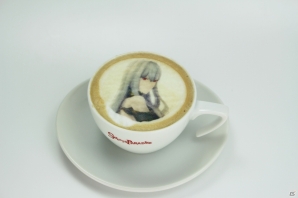 「戦場のヴァルキュリア」本日よりサプライズオープンのコラボカフェに行ってきました！セルベリアの“青いシチュー”が大人気？の画像42