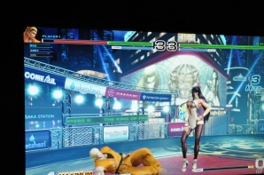 お馴染みのロゴを御旗に“ゲームのSNK”へ―PS4「KOF XIV」発表会をレポート！試遊インプレッションも掲載の画像56