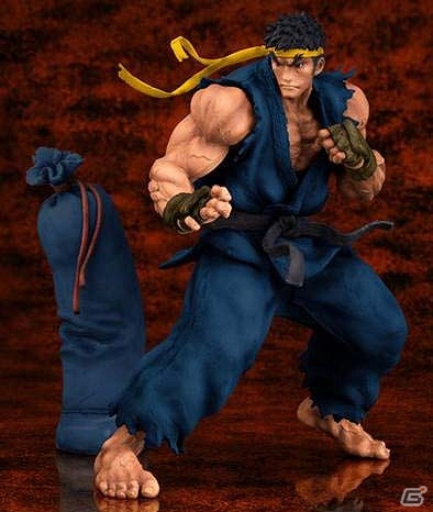 ダークブルーver.も制作された「Fighters Legendary リュウ」が2016年10月下旬に発売！の画像3