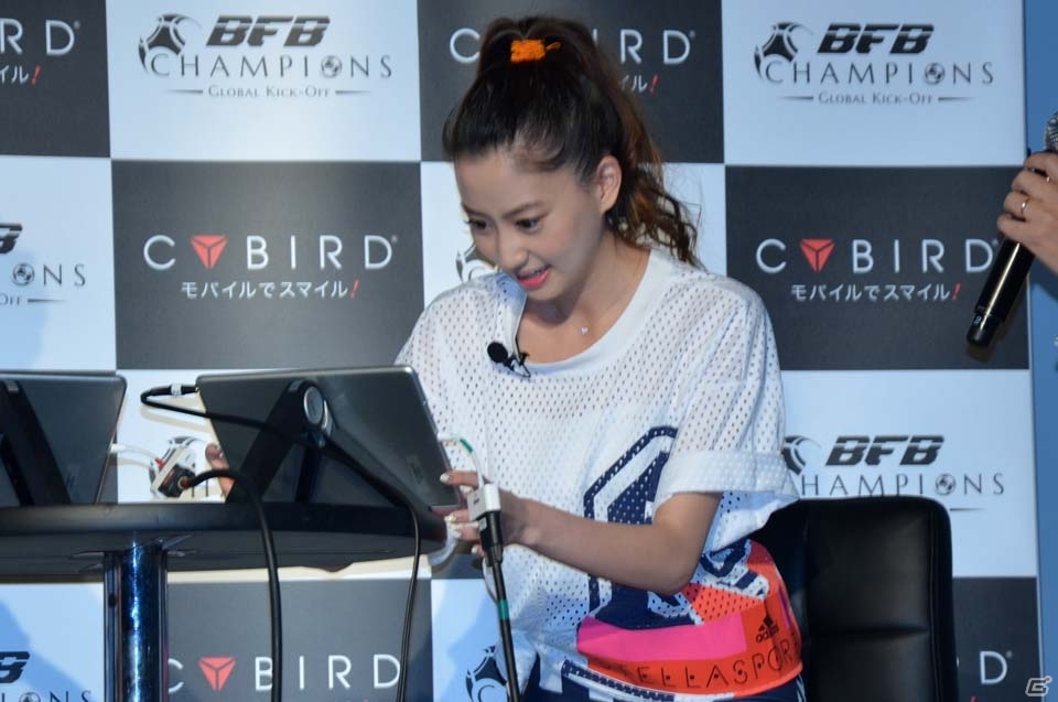 小島よしおさんのギャグハットトリック達成なるか！？河北麻友子さんも駆けつけた「BFB Champions～Global Kick-Off～」発表会をレポートの画像22