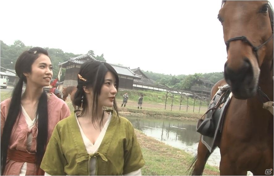 iOS/Android「三国天武」仮面女子・神谷えりなさんとグラビアアイドルの菜乃花さんが共演したTVCMが公開！の画像9
