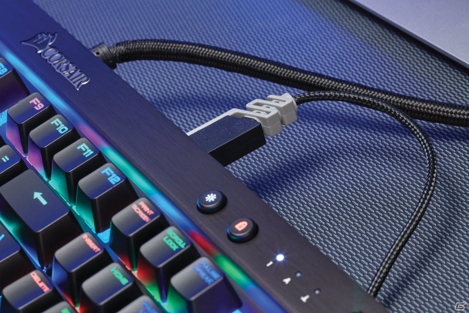 CORSAIR、メカニカルゲーミングキーボード「K70 LUX RGB」「K70 LUX」を7月30日に発売の画像17