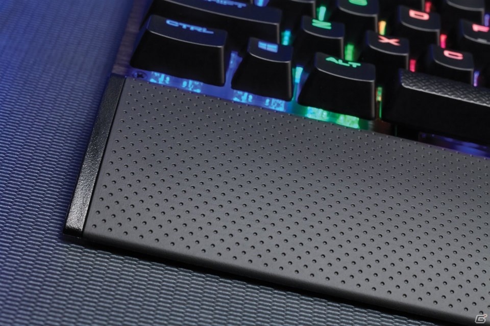 CORSAIR、メカニカルゲーミングキーボード「K70 LUX RGB」「K70 LUX」を7月30日に発売の画像23