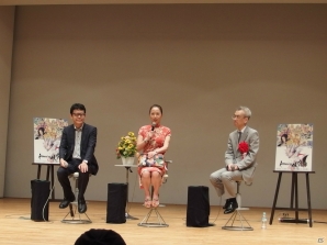 「ロマンシング佐賀3」のオープニングセレモニーに参加した河津氏、小林氏、市川氏に「サガ」インタビューの画像1