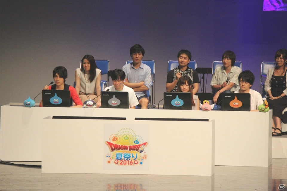 堀井雄二氏が「りゅうおう」の姿に！？「DQX」現役プレイヤーのゲスト陣に、歴代の初心者大使も集結した「ドラゴンクエスト夏祭り2016」レポートの画像31
