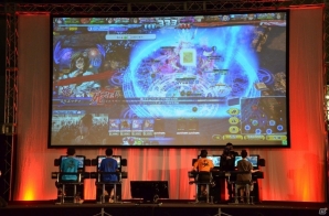 激闘の決勝戦から歴代シリーズの振り返りまで！8時間半におよぶ「OVER the LORD サマーフェスティバル2016」をレポートの画像63