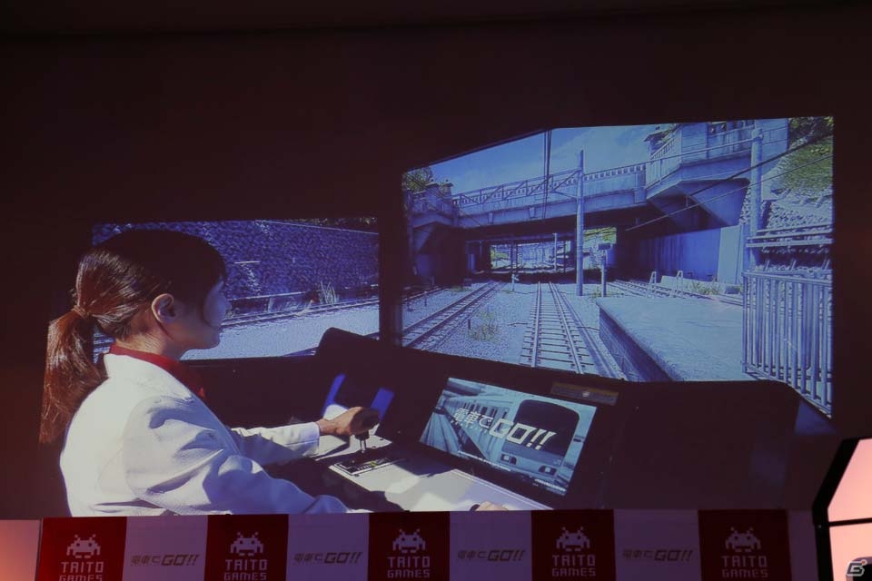 大幅な進化を遂げたシリーズ稼働20周年記念作「電車でGO！！」の発表会をレポートの画像4