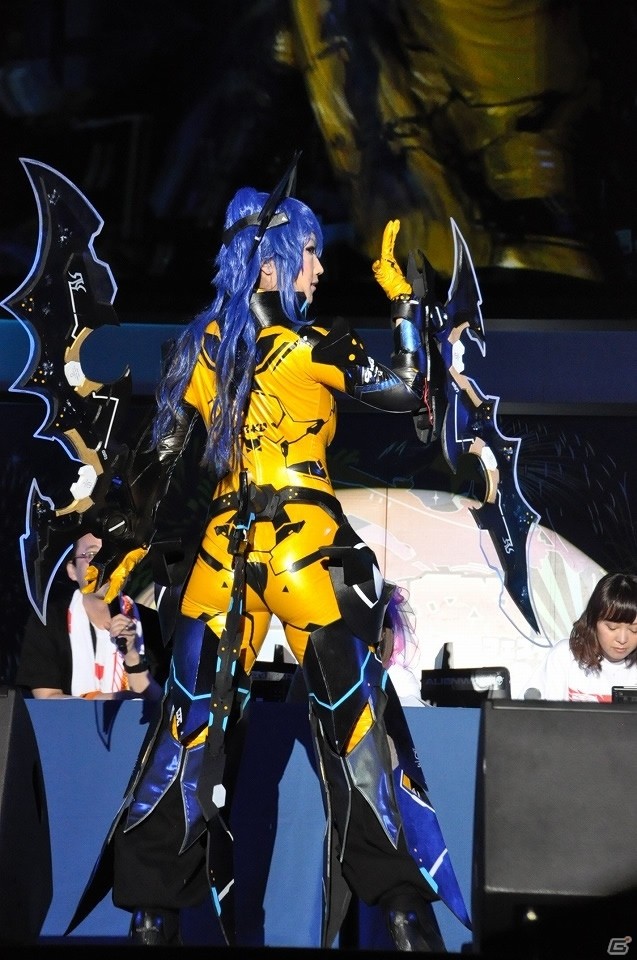 「ファンタシースターオンライン2」小林幸子さんの生ライブで盛り上がったイベント「アークスフェスティバル2016」の画像16