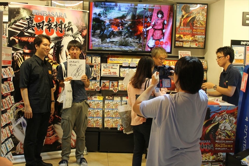 サイン入り台本＆色紙が当たるPS4/PS3「戦国BASARA 真田幸村伝」発売記念抽選会が東京・大阪で開催―シリーズプロデューサーの小林氏も登場の画像13