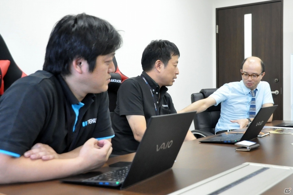 正規代理店テックウインドに訊く、ゲーミングチェア「AKRacing」の魅力！新製品は“ゲーミング座椅子”？の画像7